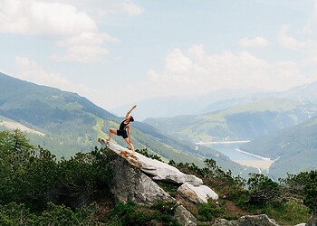 Yoga am Gipfel 2027