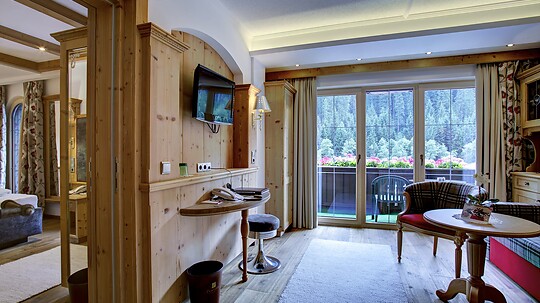 Adler Suite